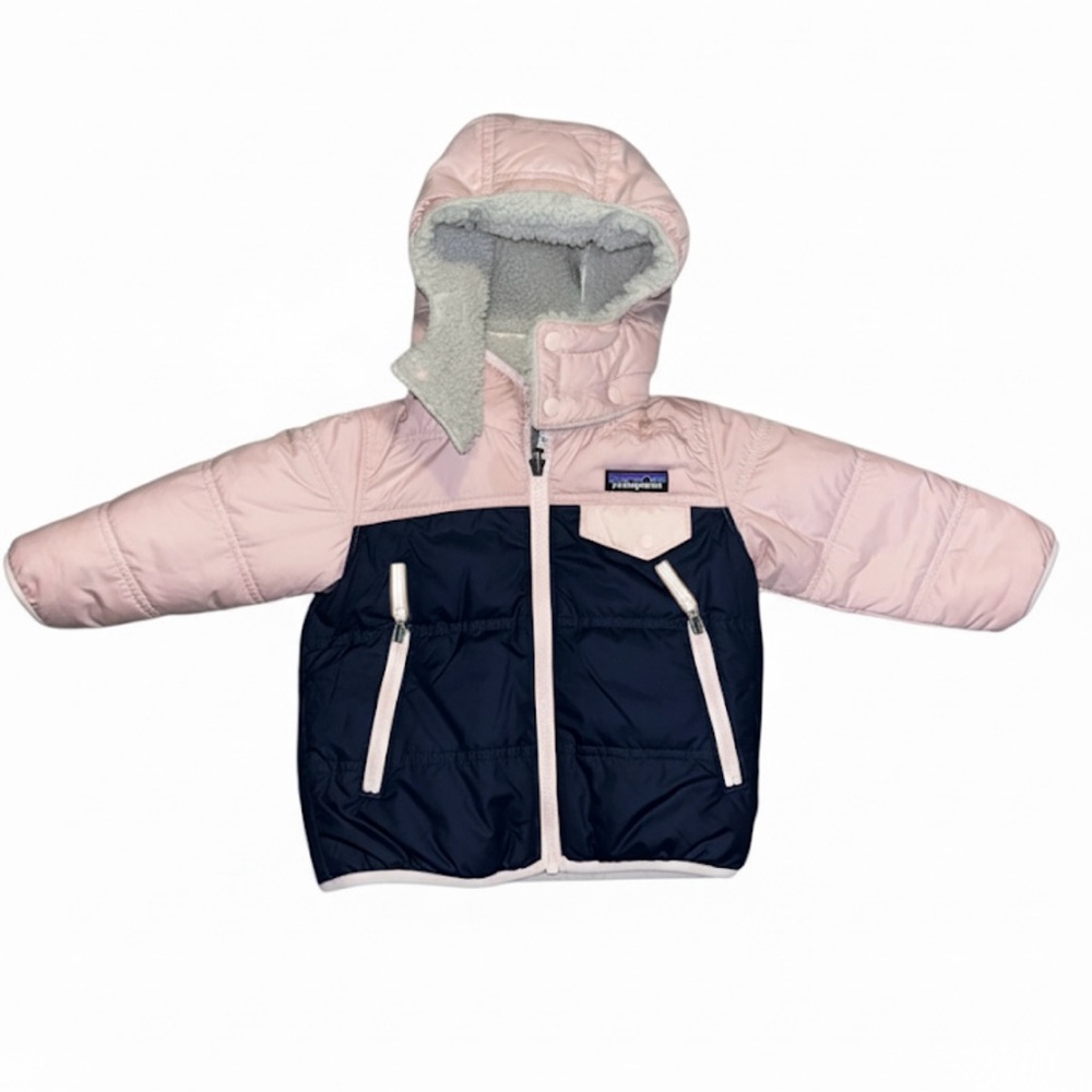 Patagonia Kids Light Pink and Navy Reversible Puffer Jacket